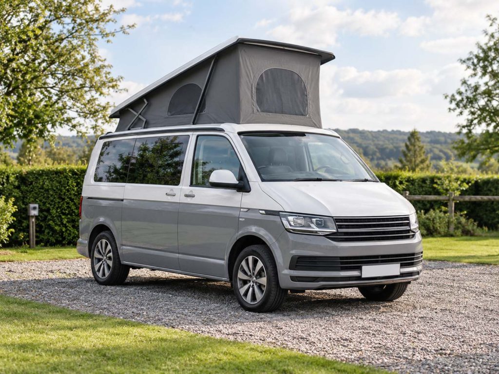 Small pop-top campervan for a habitation check